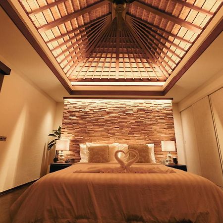 Sunset Palms Beach Villa Jimbaran Dış mekan fotoğraf