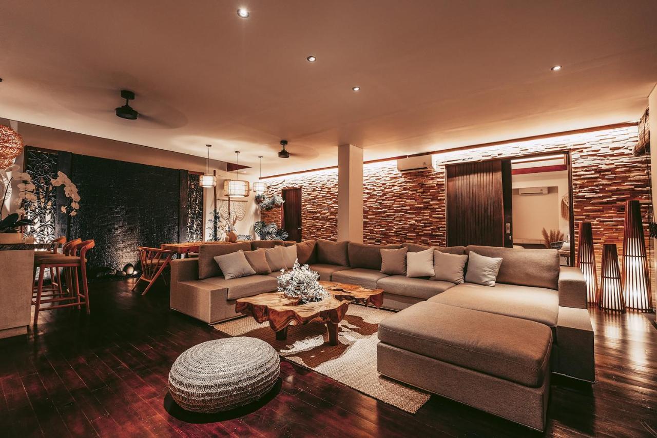 Sunset Palms Beach Villa Jimbaran Dış mekan fotoğraf