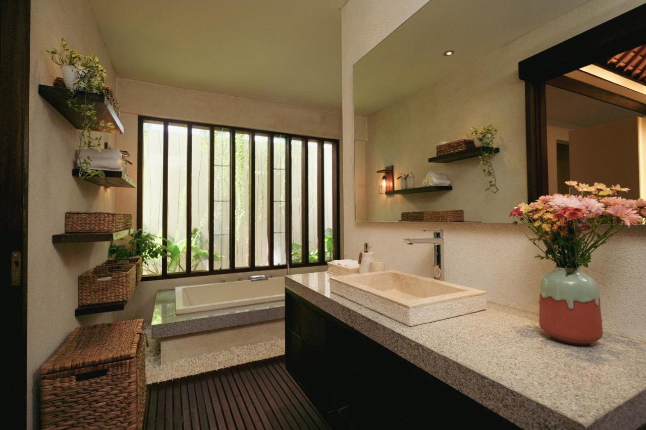 Sunset Palms Beach Villa Jimbaran Dış mekan fotoğraf
