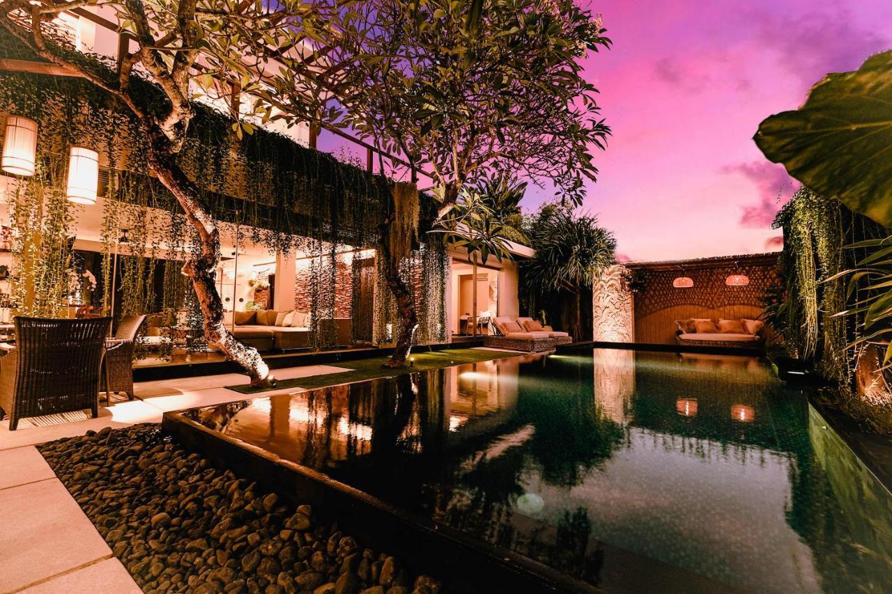 Sunset Palms Beach Villa Jimbaran Dış mekan fotoğraf